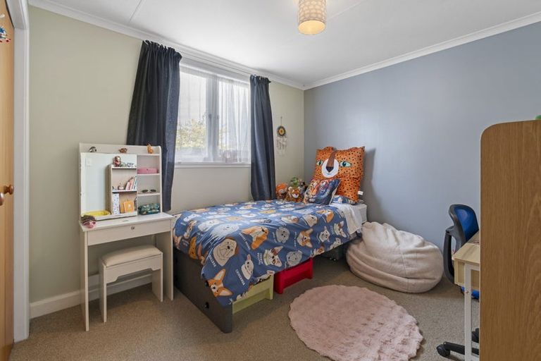 Photo of property in 136 Featherston Street, Palmerston North, 4410