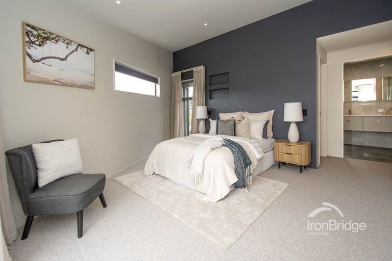Photo of property in 13 Barnfields Close, Halswell, Christchurch, 8025