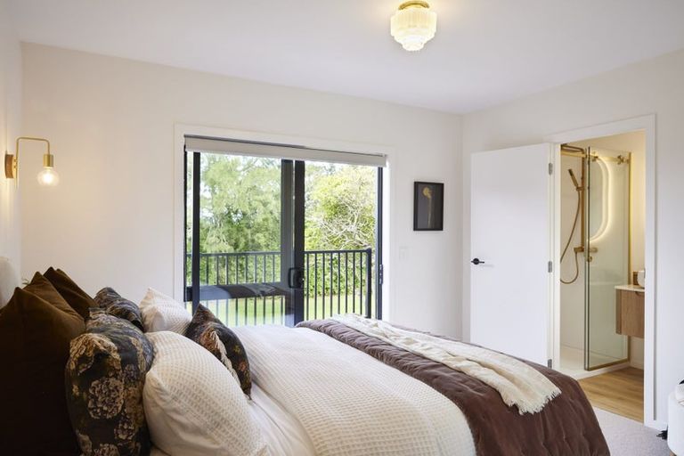 Photo of property in 436 Huia Road, Laingholm, Auckland, 0604