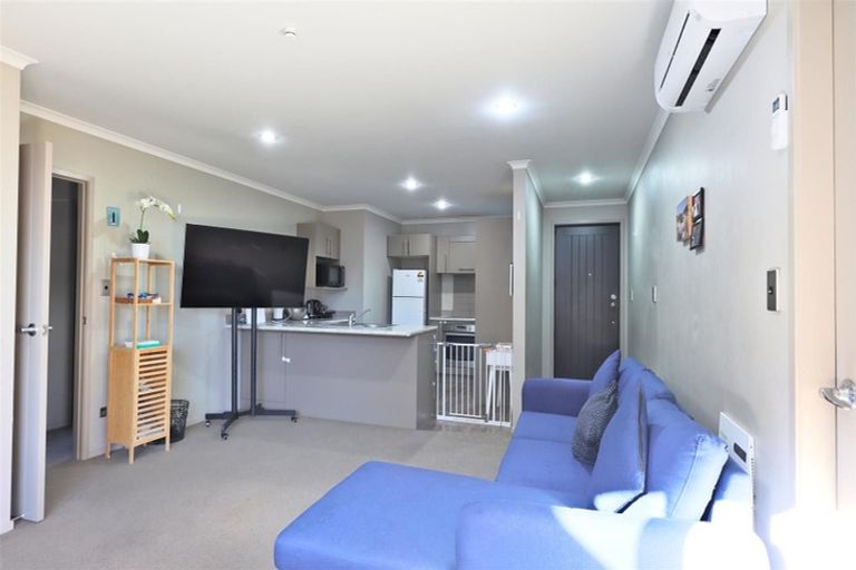 Photo of property in 31u1 Jones Crescent, Melville, Hamilton, 3206