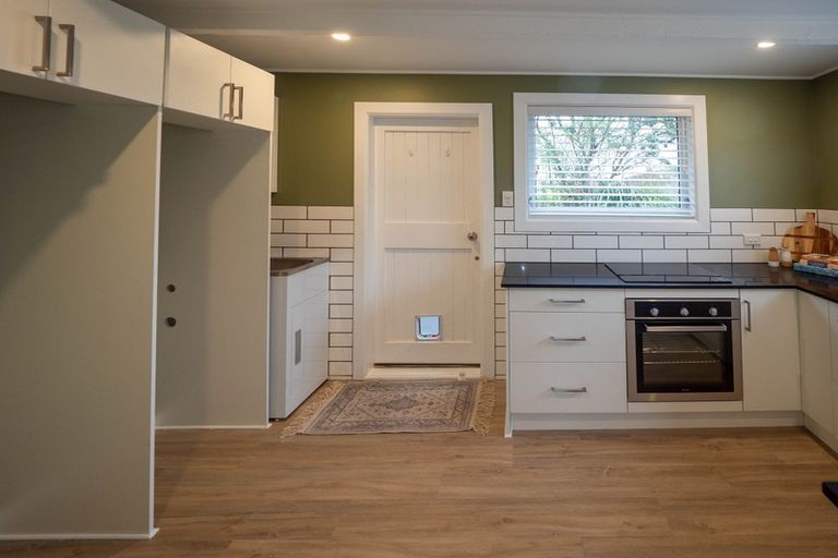 Photo of property in 1f2 Hawtrey Terrace, Johnsonville, Wellington, 6037