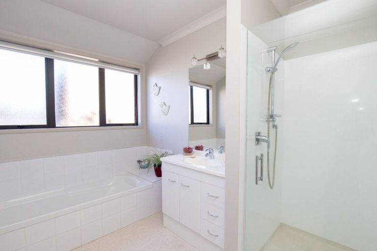 Photo of property in 36a Benner Drive, Ngatea, 3503