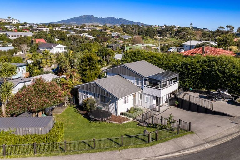 Photo of property in 49 Government Road, Raglan, 3225