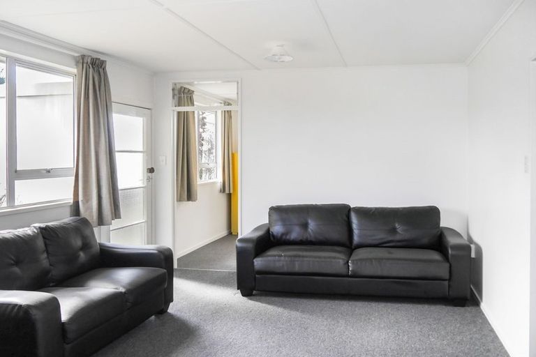 Photo of property in 12 Sealy Street, Twizel, 7901