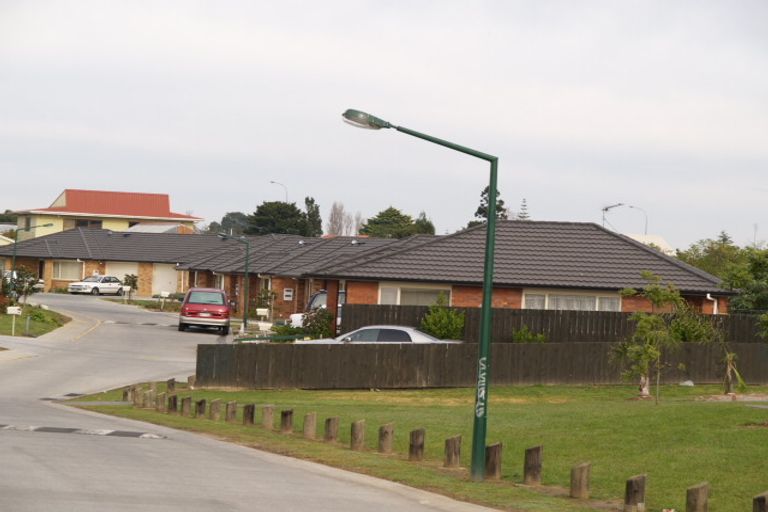 Photo of property in 3/31 Growers Lane, Mangere East, Auckland, 2024