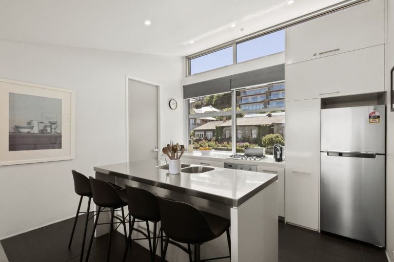 Photo of property in The Beeches Apartments, 4/60 Hallenstein Street, Queenstown, 9300