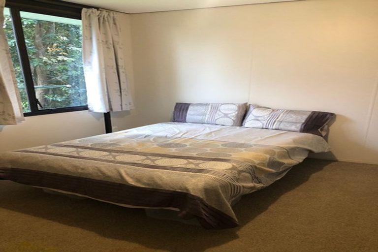 Photo of property in 1/5 Compass Place, Te Atatu Peninsula, Auckland, 0610