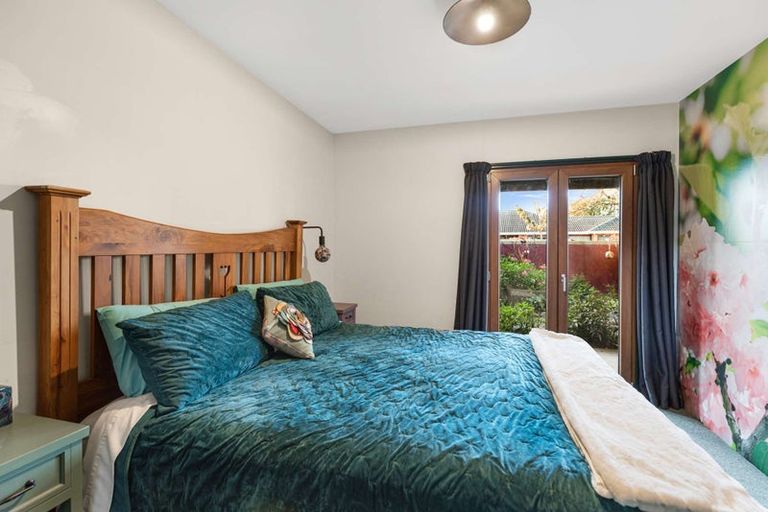Photo of property in 1 Strachan Way, Highbury, Palmerston North, 4412