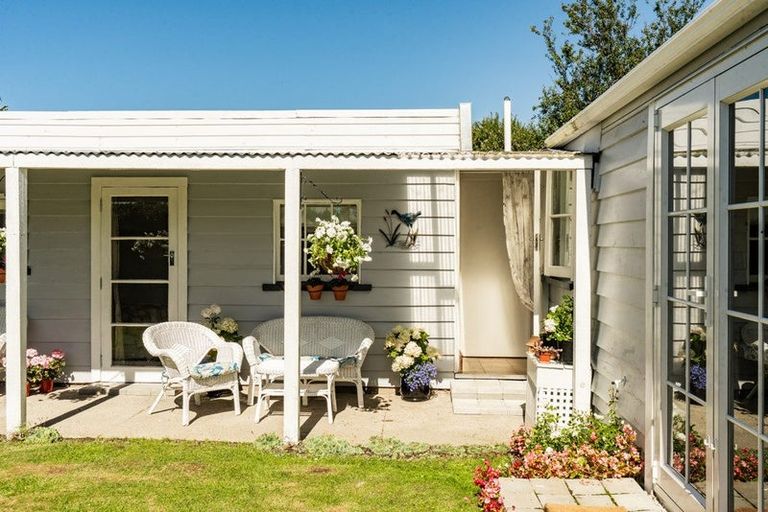 Photo of property in 17 George Street, Milton, 9220