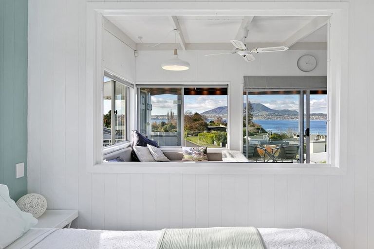 Photo of property in 4/22 Alberta Street, Acacia Bay, Taupo, 3330