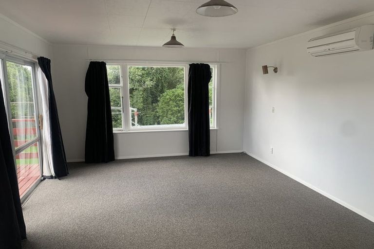 Photo of property in 34 Fraser Street, Wainuiomata, Lower Hutt, 5014