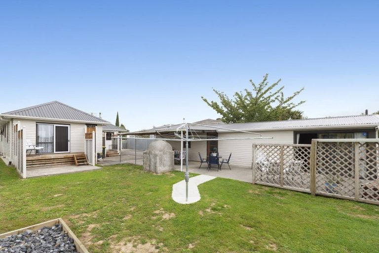 Photo of property in 11 Gardener Street, Levin, 5510