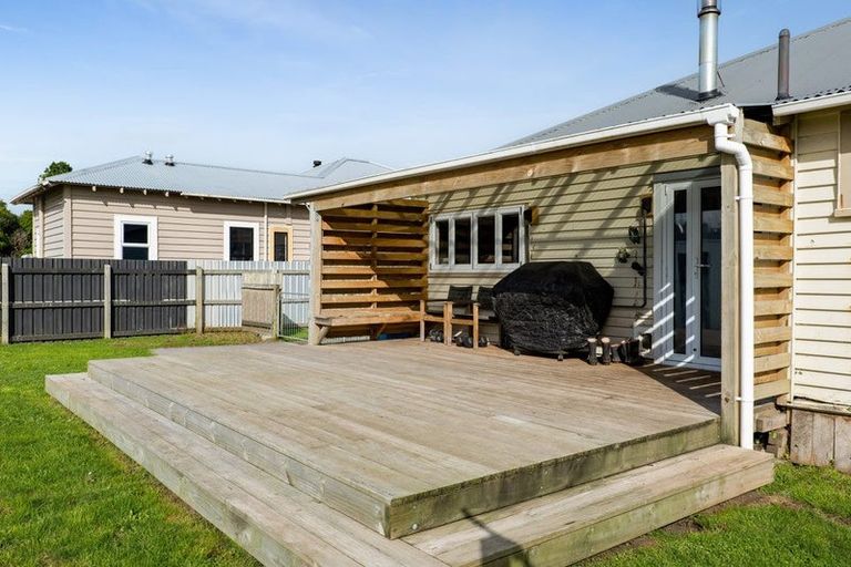 Photo of property in 278 South Road, Hawera, 4610