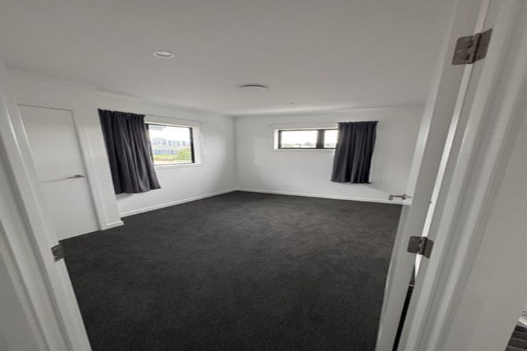Photo of property in 83-85 Pitt Street, Palmerston North, 4410