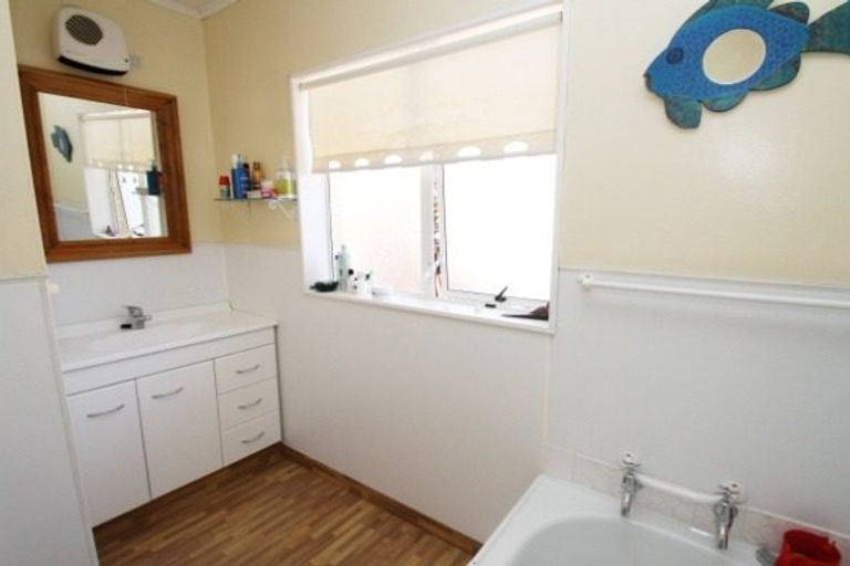 Photo of property in 117 Tasman Street, Nelson, 7010