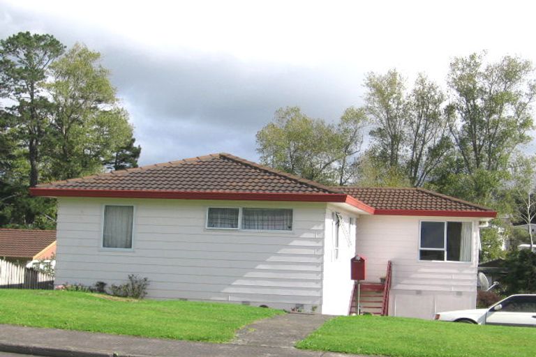 Photo of property in 34 Borich Road, Sunnyvale, Auckland, 0612