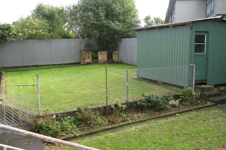 Photo of property in 16 Kelvin Place, Hamilton East, Hamilton, 3216