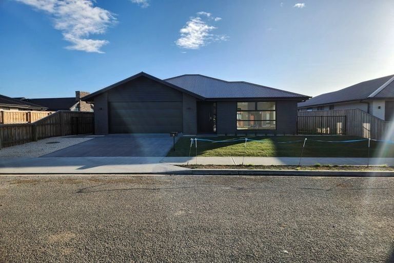 Photo of property in 5 Wykes Place, Amberley, 7410