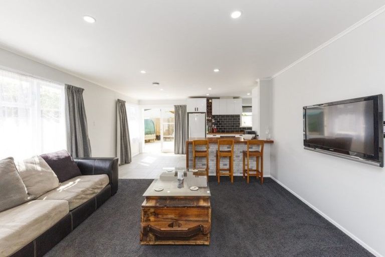 Photo of property in 10 Pitama Road, Awapuni, Palmerston North, 4412