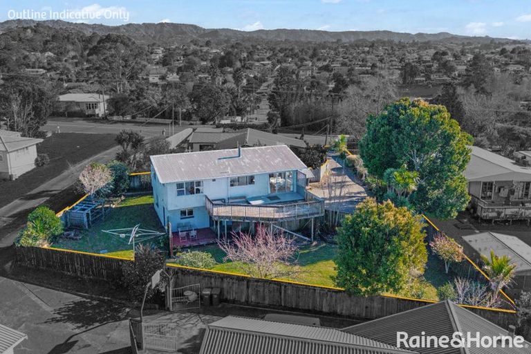 Photo of property in 2/90 Rosier Road, Glen Eden, Auckland, 0602