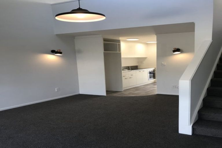 Photo of property in 327d Hobsonville Road, Hobsonville, Auckland, 0618