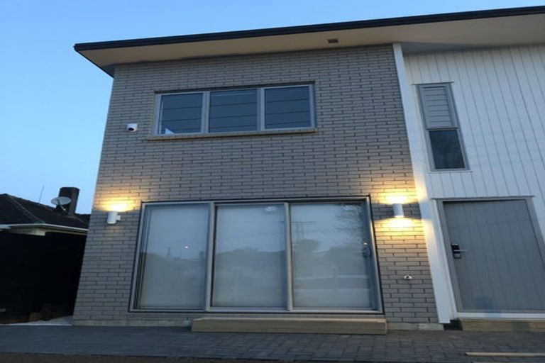 Photo of property in 1/49 Arawa Street, New Lynn, Auckland, 0600