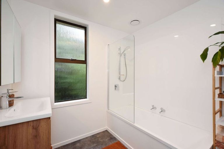 Photo of property in 57 Ariki Avenue, Otatara, Invercargill, 9879