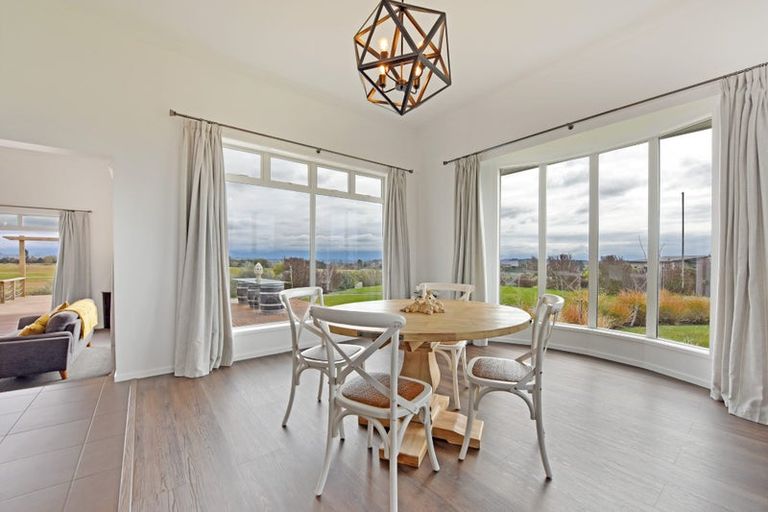 Photo of property in 19 Petra Way, Upper Moutere, 7173