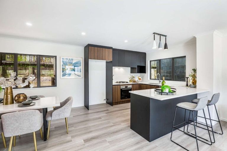 Photo of property in 64 Coxhead Road, Manurewa, Auckland, 2102