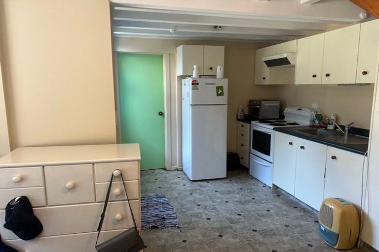 Photo of property in 1 Entrance Street, Aro Valley, Wellington, 6012