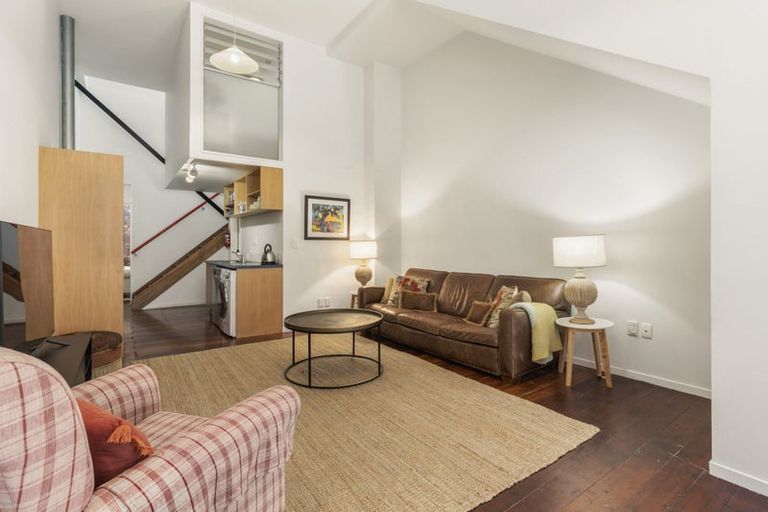 Photo of property in 14u8 Alpha Street, Te Aro, Wellington, 6011