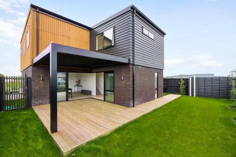 Photo of property in 13 Overton Street, Rototuna North, 3210