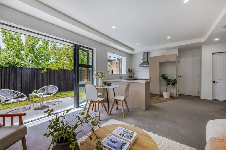 Photo of property in 3/23 Cutts Road, Russley, Christchurch, 8042