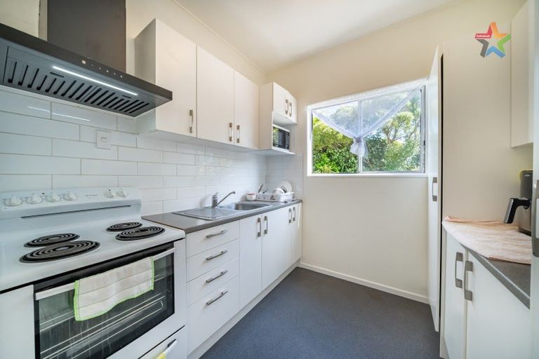 Photo of property in 71n Randwick Crescent, Moera, Lower Hutt, 5010