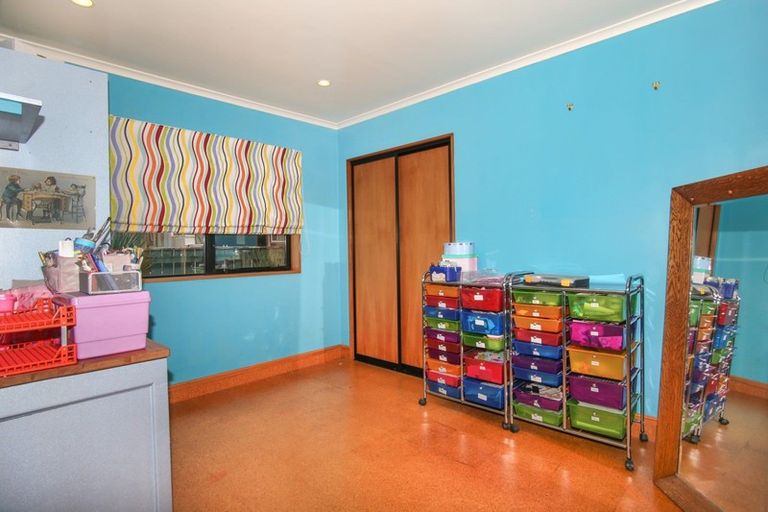 Photo of property in 15 Eastons Road, Westport, 7825