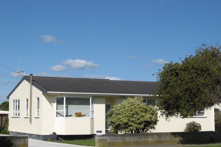 Photo of property in 111 Carlton Avenue, Tawhero, Whanganui, 4501