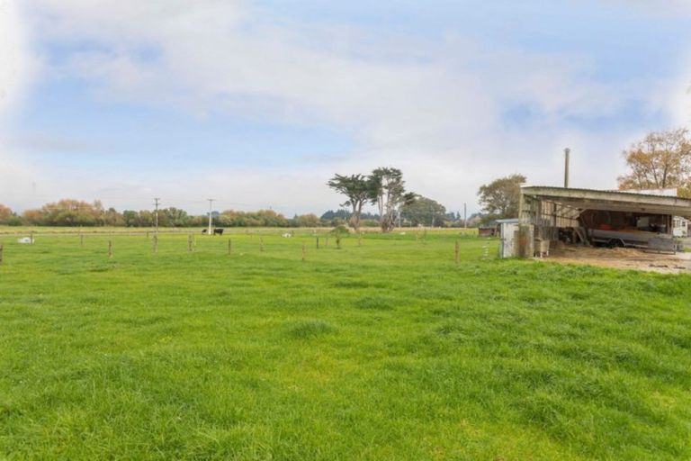 Photo of property in 406 Kumeti Road, Dannevirke, 4972