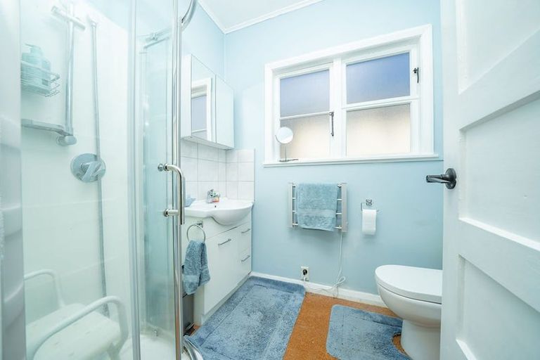 Photo of property in 26 View Road, Hikurangi, 0114