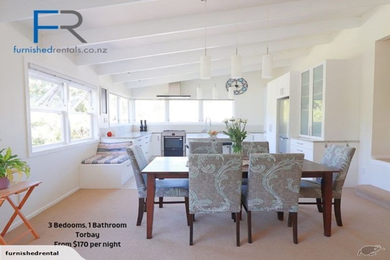 Photo of property in 900 Beach Road, Waiake, Auckland, 0630