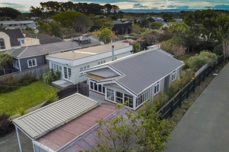Photo of property in 28 Jervois Street, New Brighton, Christchurch, 8061
