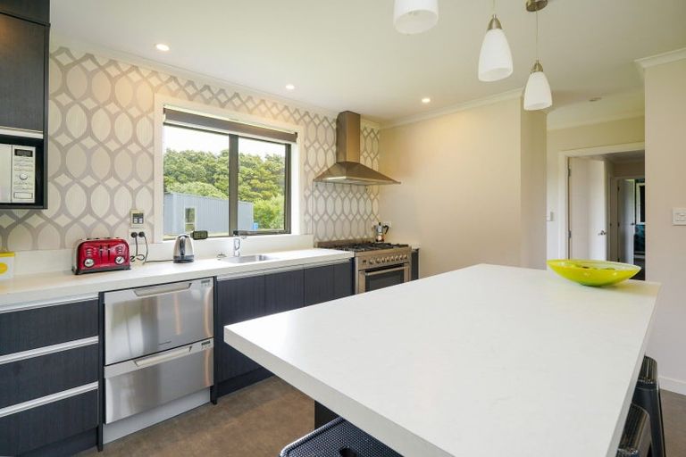 Photo of property in 94 Ariki Avenue, Otatara, Invercargill, 9879