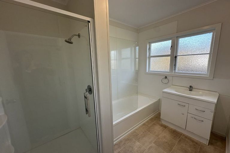 Photo of property in 20 Aotaki Street, Otaki, 5512
