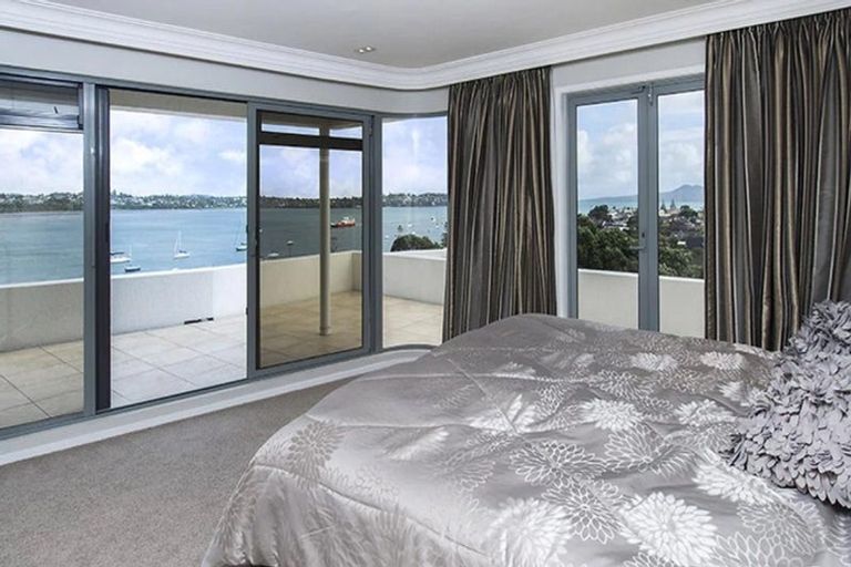 Photo of property in 2 Bucklands Beach Road, Bucklands Beach, Auckland, 2012