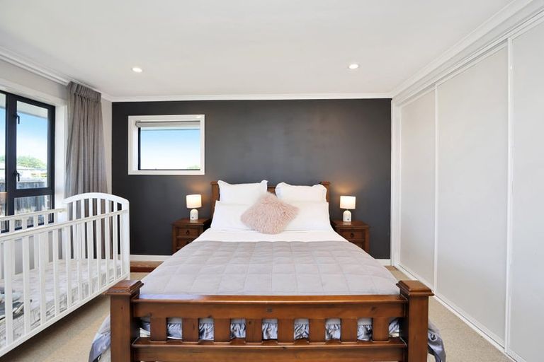 Photo of property in 64 Mcmurdo Street, Tinwald, Ashburton, 7700