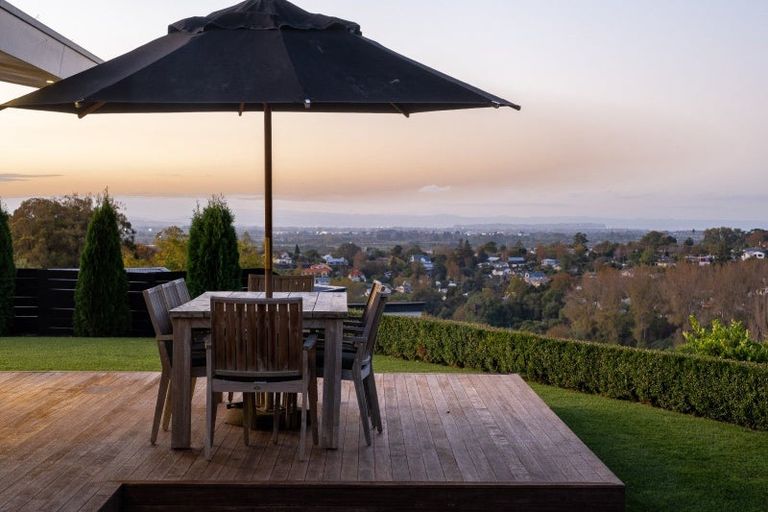 Photo of property in 55 Puflett Road, Havelock North, 4130