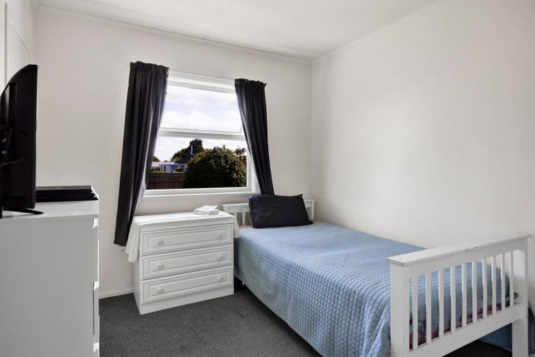 Photo of property in 73 Rata Street, Inglewood, 4330