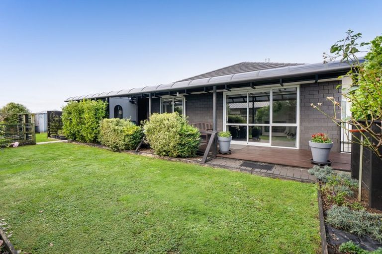 Photo of property in 95 Princess Street, Waitara, 4320