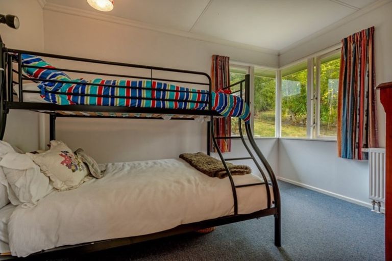 Photo of property in 16 Halcombe Road, Feilding, 4702