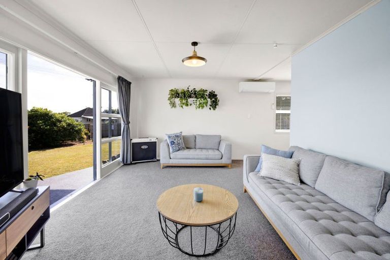 Photo of property in 73 Rata Street, Inglewood, 4330