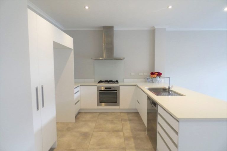 Photo of property in 120 Hobsonville Point Road, Hobsonville, Auckland, 0616